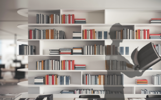 etagere-livres-colores-bureau-moderne