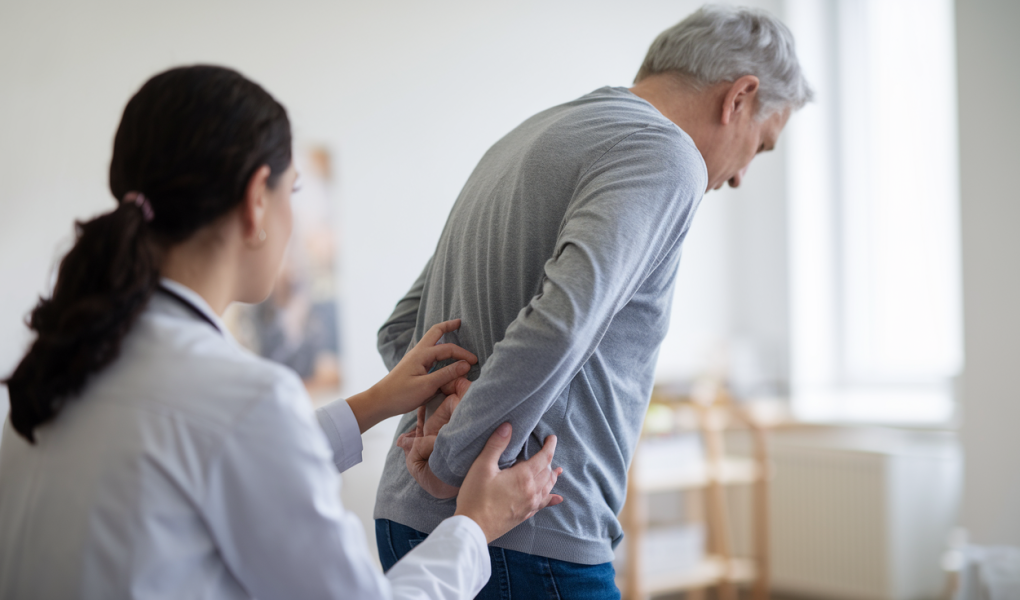 sante-consultation-patient-posture-discussion